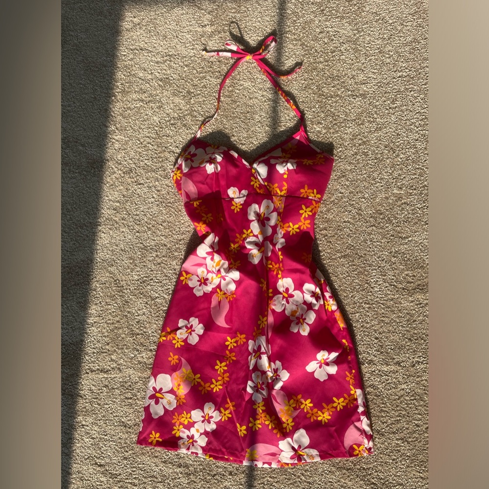 Mikeni Pink Dress w/ Floral Pattern